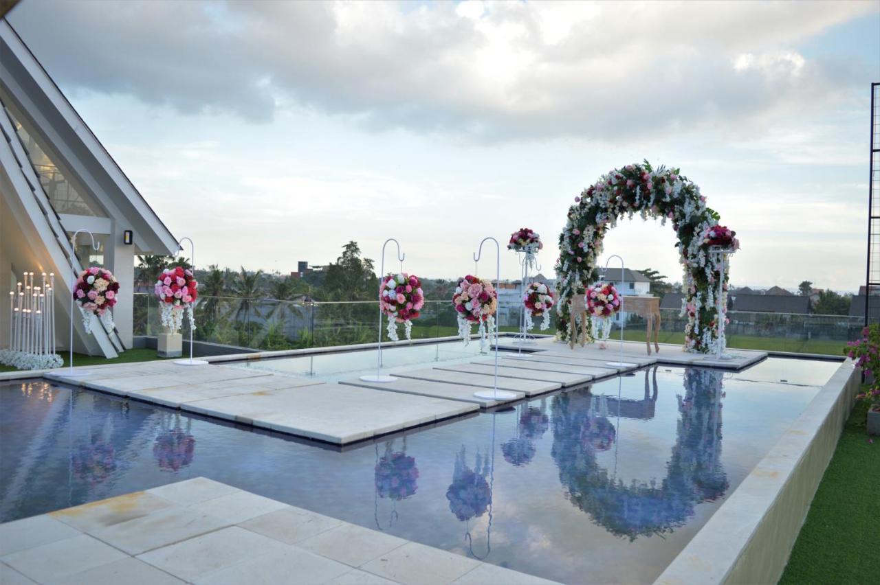 Hotel Tirtha Khayangan Canggu Exterior foto